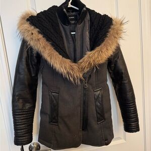 RUDSAK Black and Grey Women's Jacket with Faux Fur Hood And Leather Trim